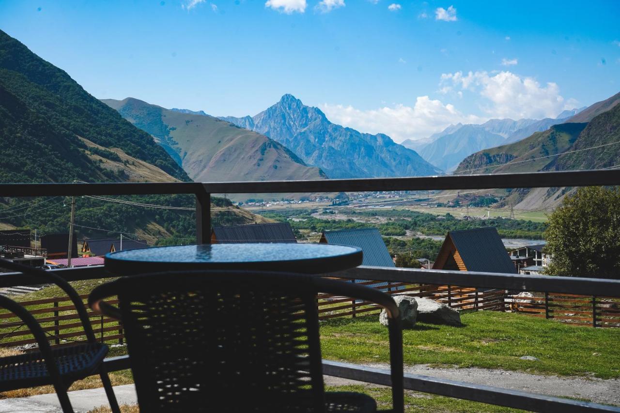 Апартаменти Misty Rocks Kazbegi Екстер'єр фото